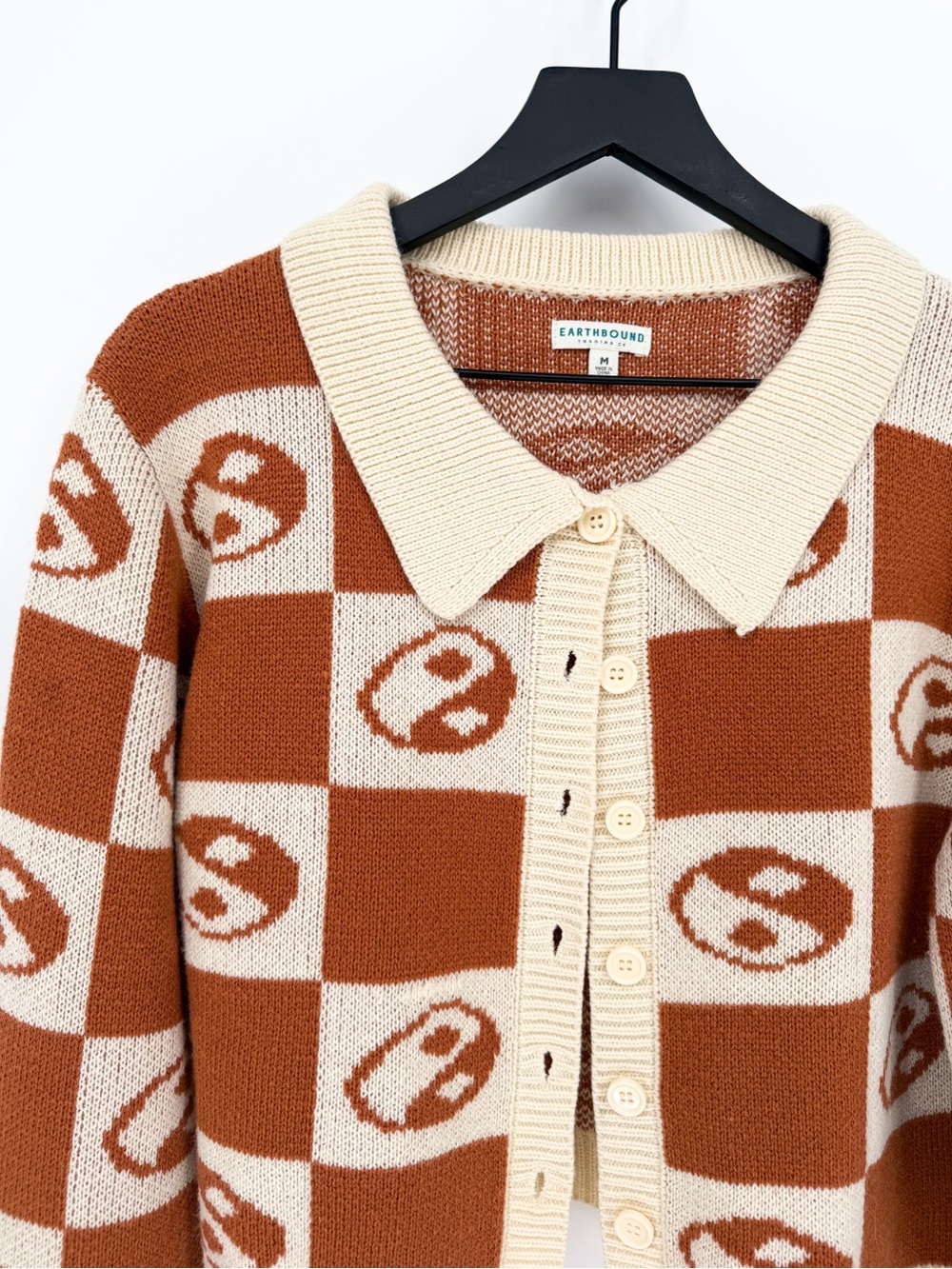 Earthbound Trading Co Yin Yang Checkered Cropped Cardigan Brown Cream Medium - Picture 2 of 7